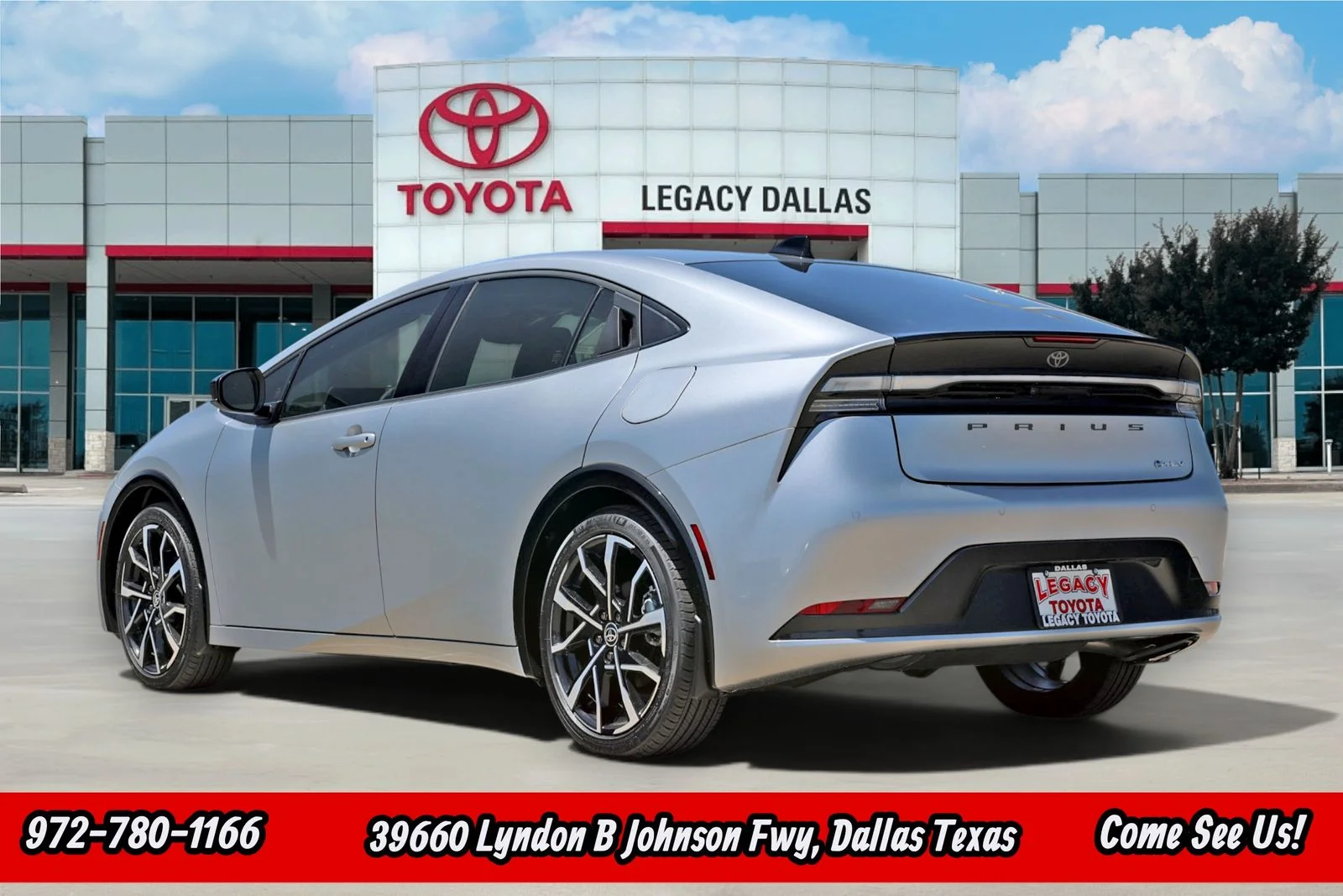 2026 Toyota Prius Plug-in Hybrid XSE - Photo 7