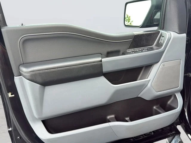 Used 2022 Black Ford XLT image 21