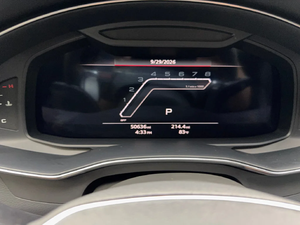 Used 2022  Audi 4.2 image 59