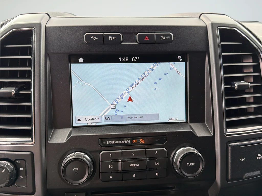 Used 2018 Gray Ford XLT image 14