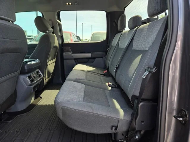 Used 2021 Iconic Silver Metallic Ford XLT image 26