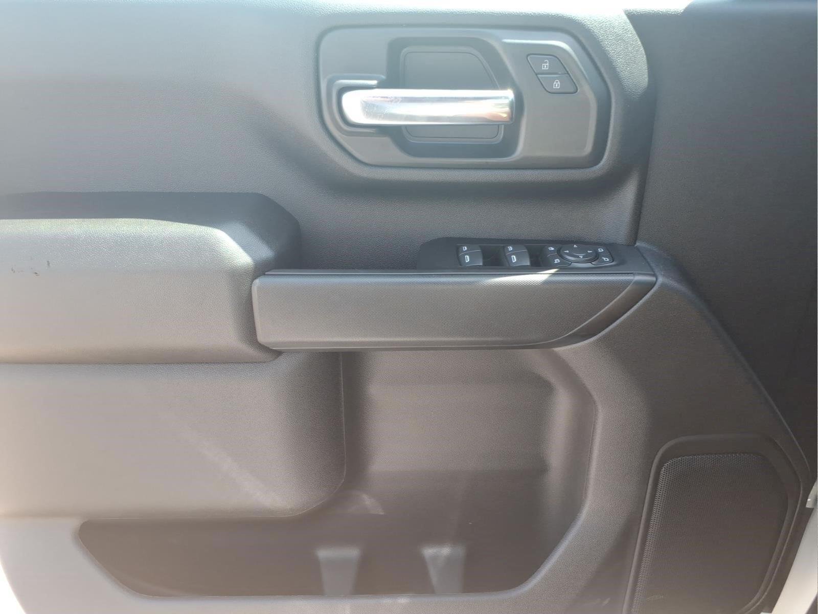 2026 Chevrolet Silverado 2500 HD Custom - Photo 16