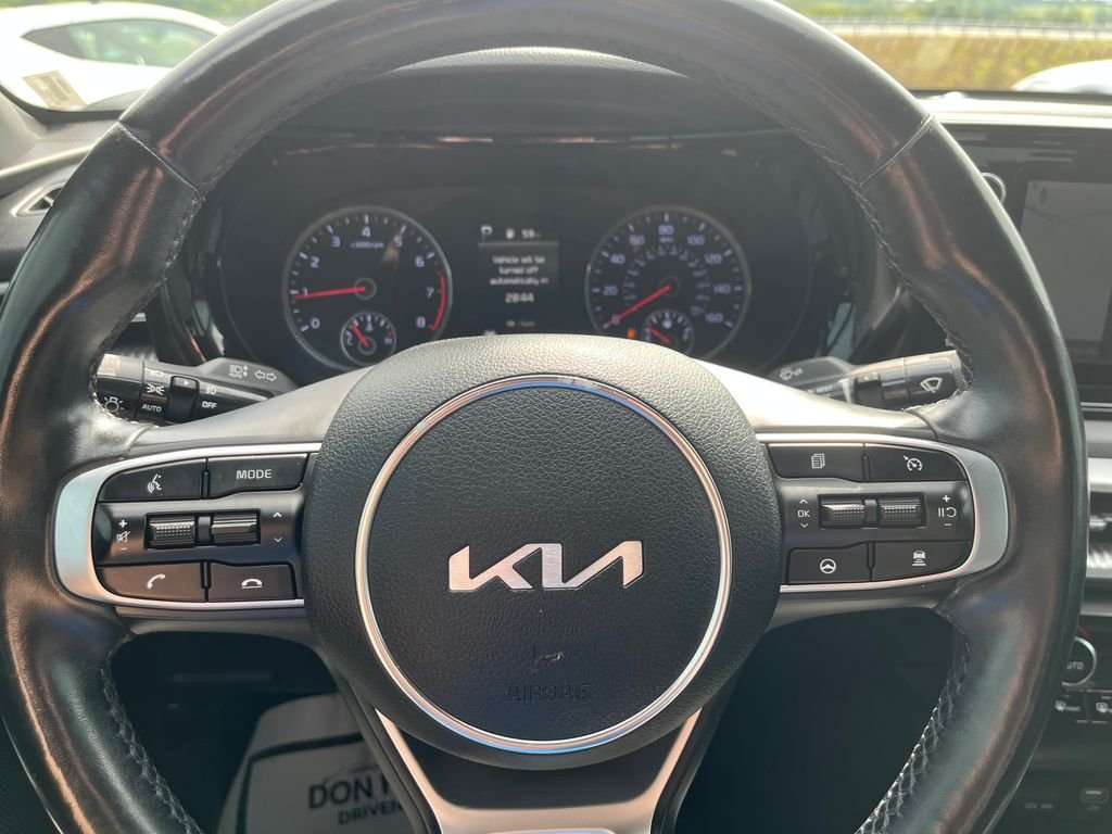 Used 2022 Gray Kia GT-Line image 14