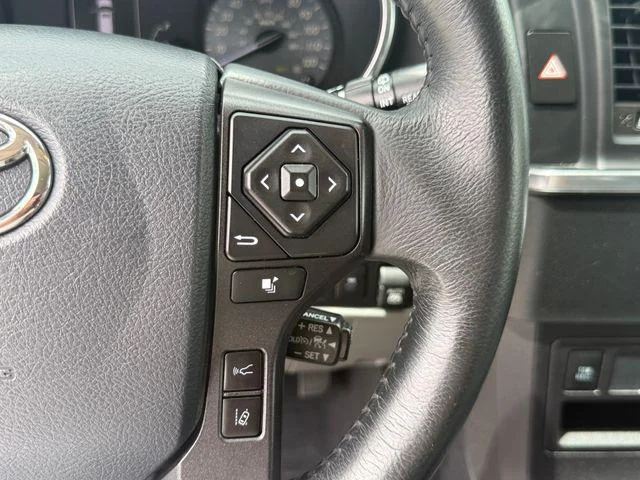 Certified Used 2020 ICE CAP Toyota SR5 image 17