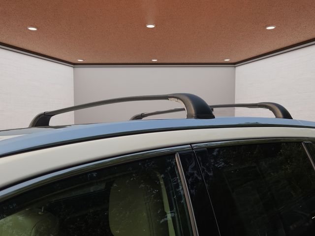 Used 2019 Blizzard Pearl Toyota XLE image 14