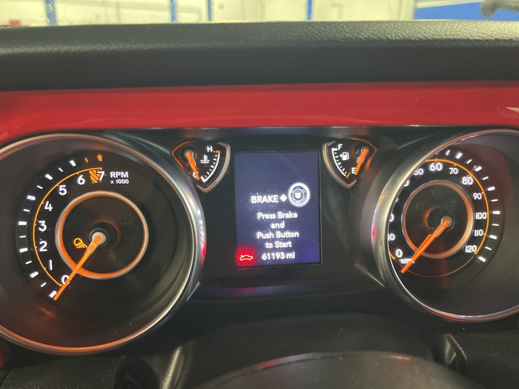 Used 2023 Firecracker Red Clearcoat Jeep Sport S image 4