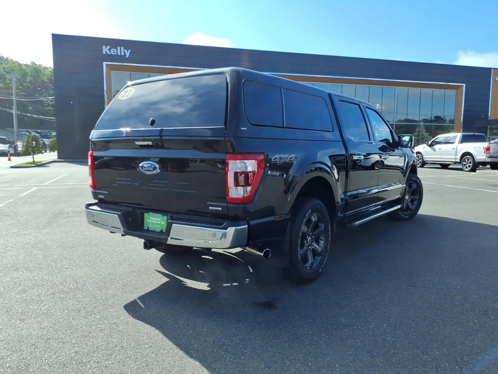 Used 2023 Agate Black Ford LARIAT image 7