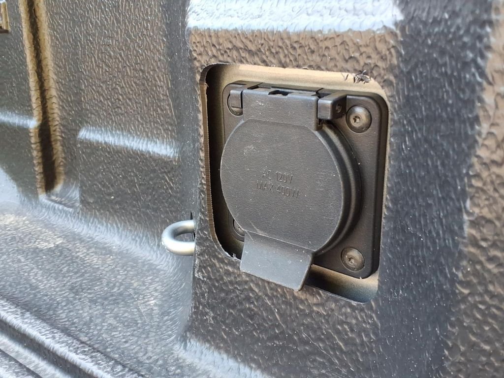 Certified Used 2025 Sterling GMC SLT image 13