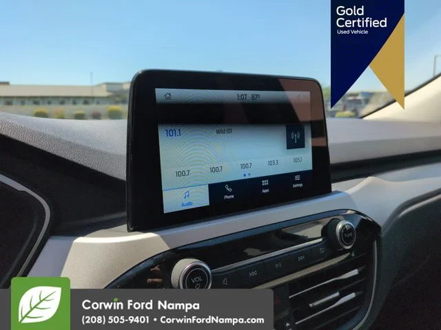 Certified Used 2022 White Ford SE image 18