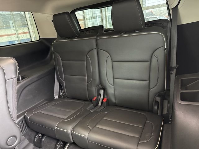 Used 2021 White GMC Denali image 16