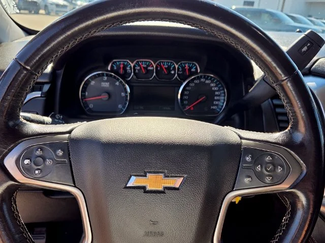 Used 2020 Silver Chevrolet LT image 26