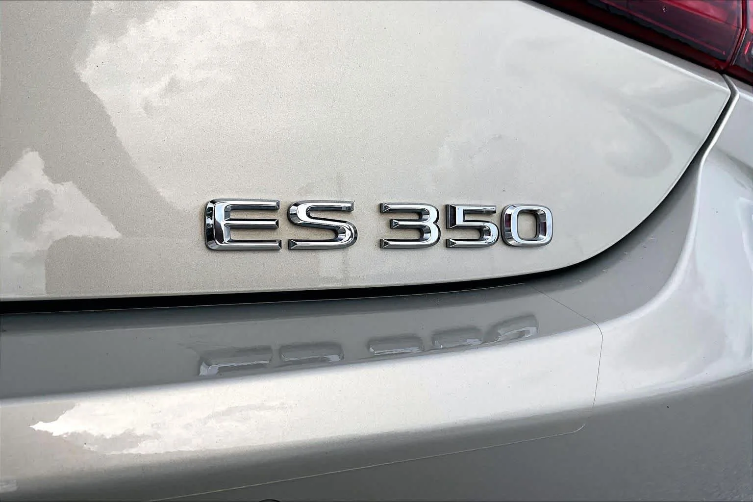 Used 2022 Moonbeam Beige Metallic Lexus Ultra Luxury image 31