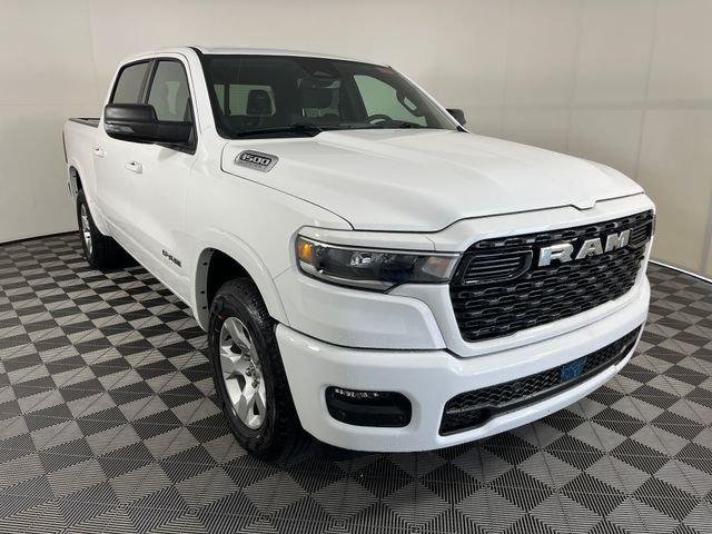 New 2026 Bright White Clear-Coat Exterior Paint RAM BIG HORN image 30