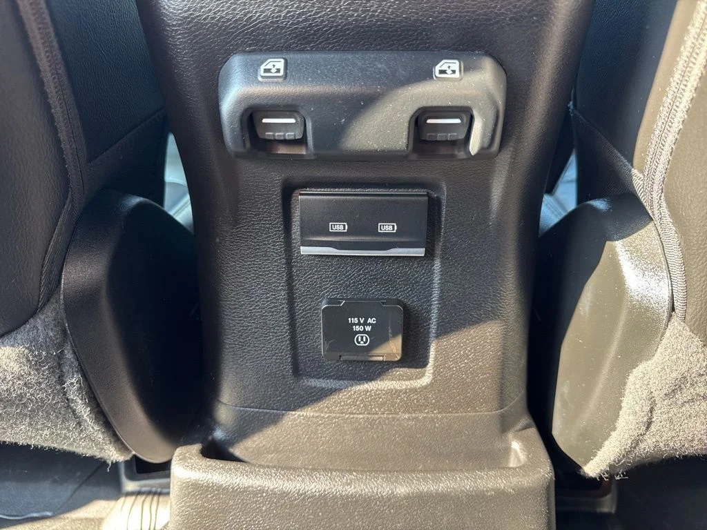 Used 2021 Red Jeep Unlimited Sahara Altitude image 22