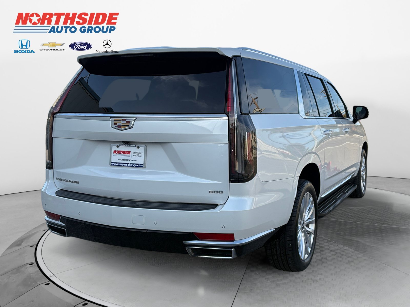 Used 2024 White Cadillac Luxury image 7