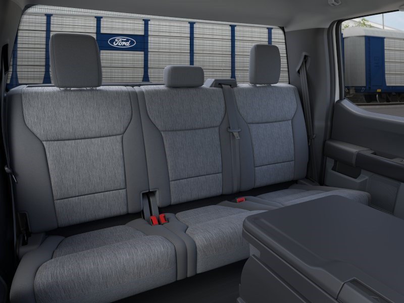 New 2026 Oxford White Ford XL image 12