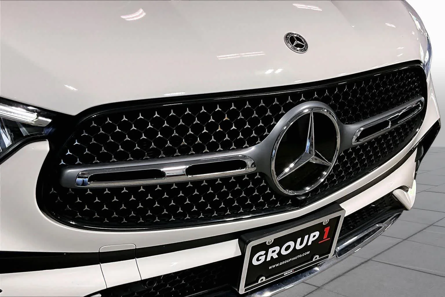 Certified Used 2024 Polar White Mercedes-Benz GLC 300 image 29