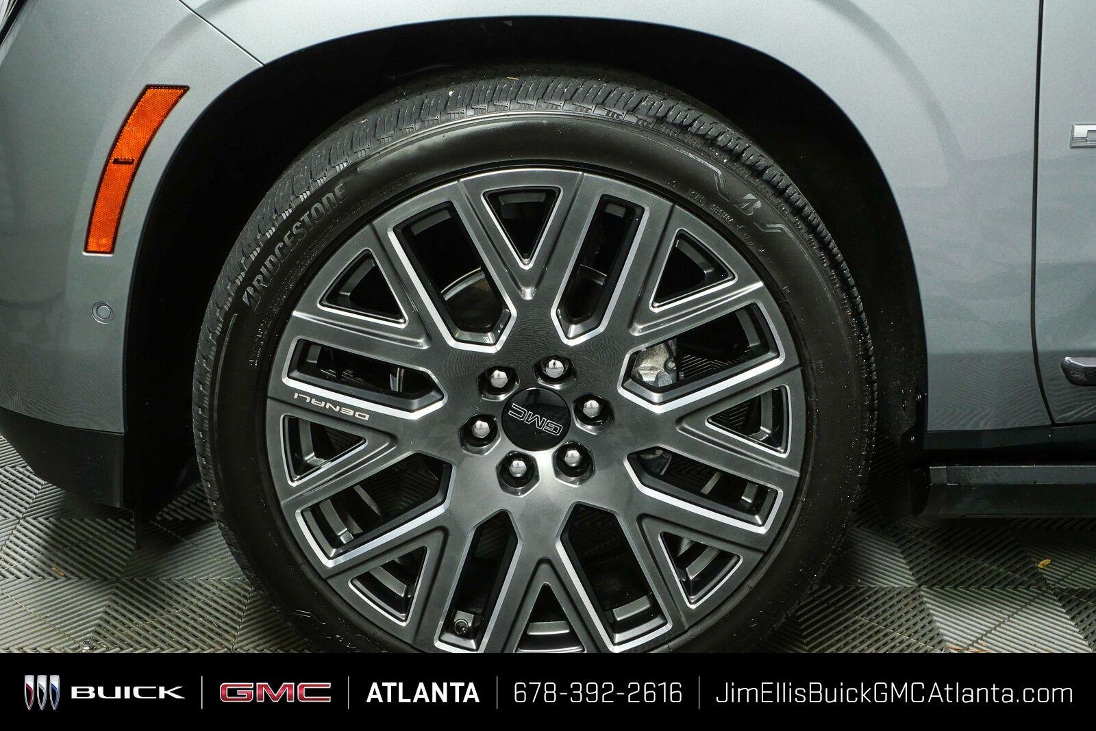 Used 2025 Sterling Metallic GMC Denali Ultimate image 42