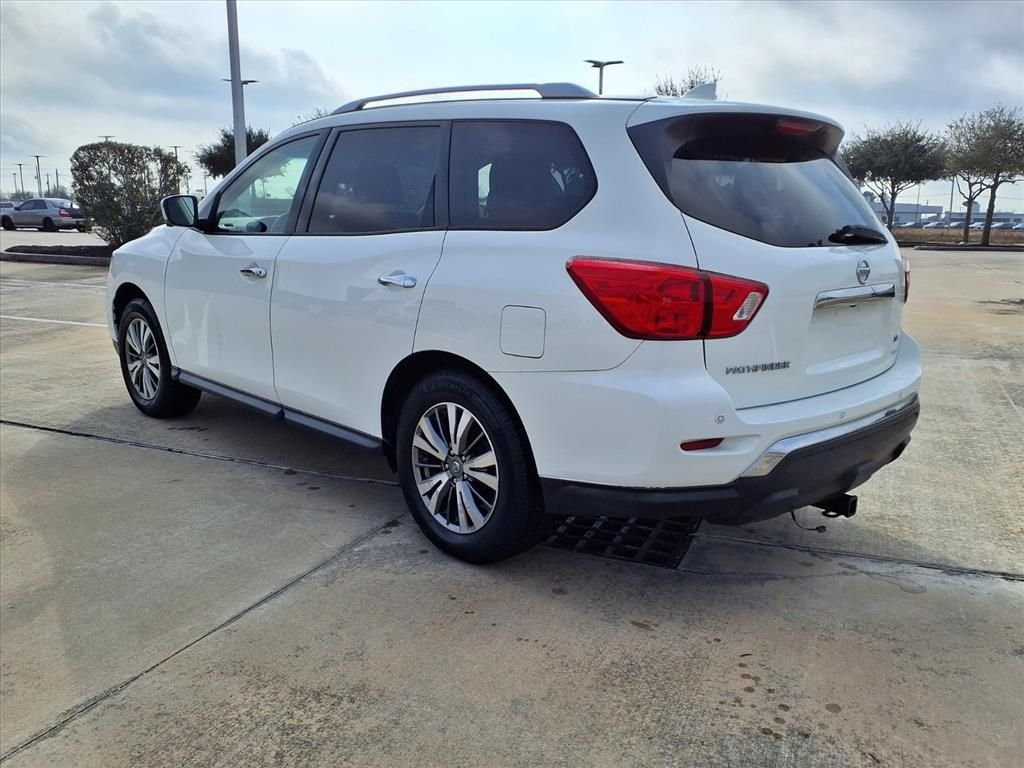 Used 2020 Nissan Pathfinder SL with VIN 5N1DR2CN1LC607985 for sale in Friendswood, TX
