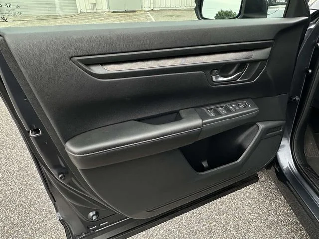 Used 2025 Gray Honda LX image 27