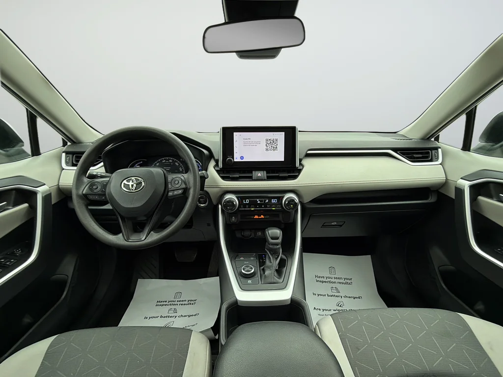 Used 2023 White Toyota XLE image 9