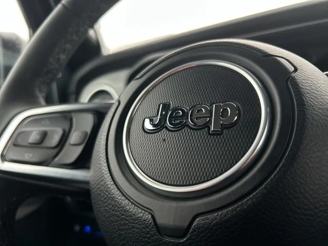 Used 2025 Gray Jeep Sahara 4xe image 44