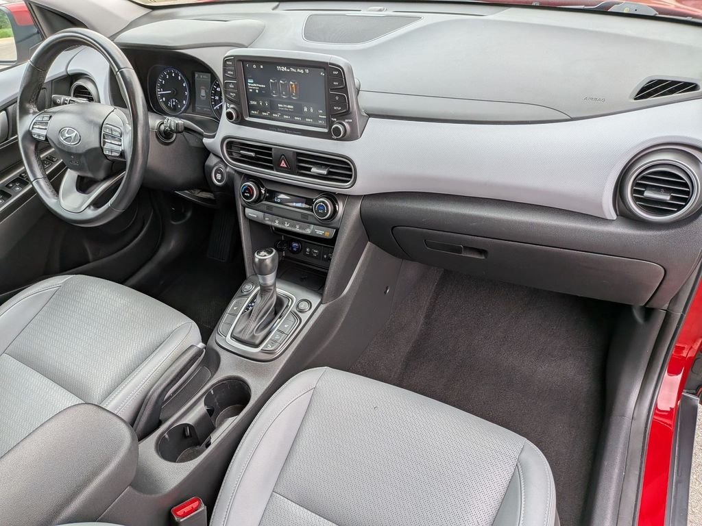Used 2020 Red Hyundai Ultimate image 29