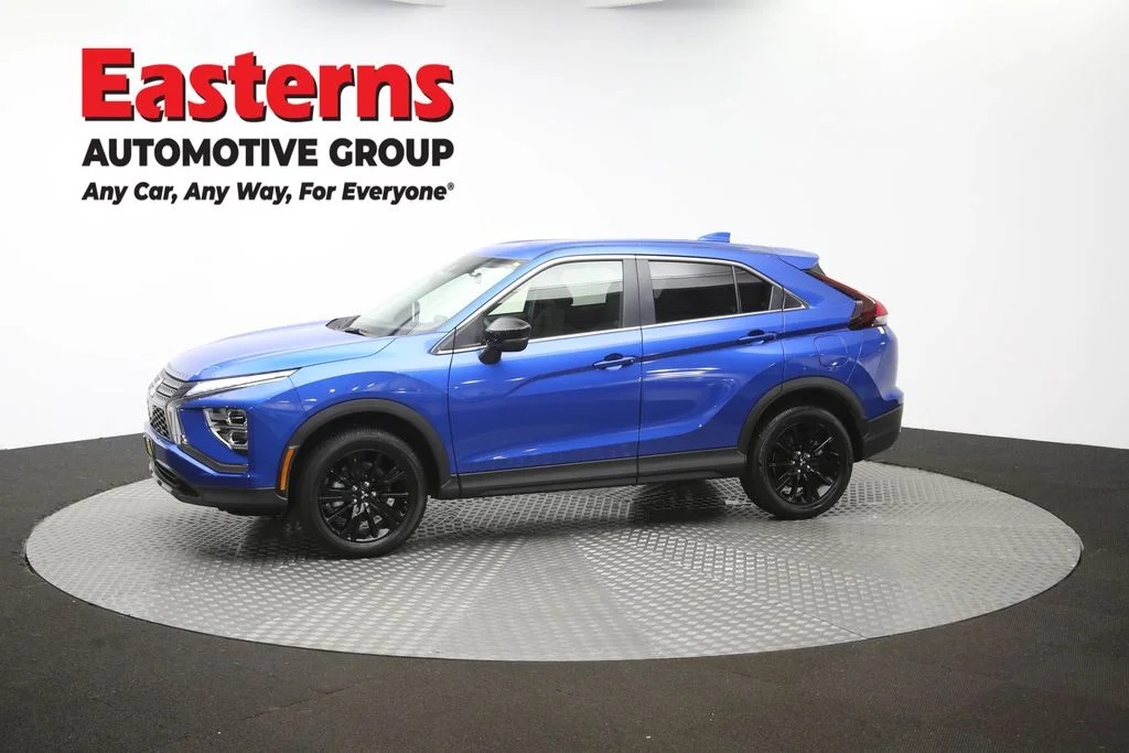 Used 2026 Blue Mitsubishi LE image 59