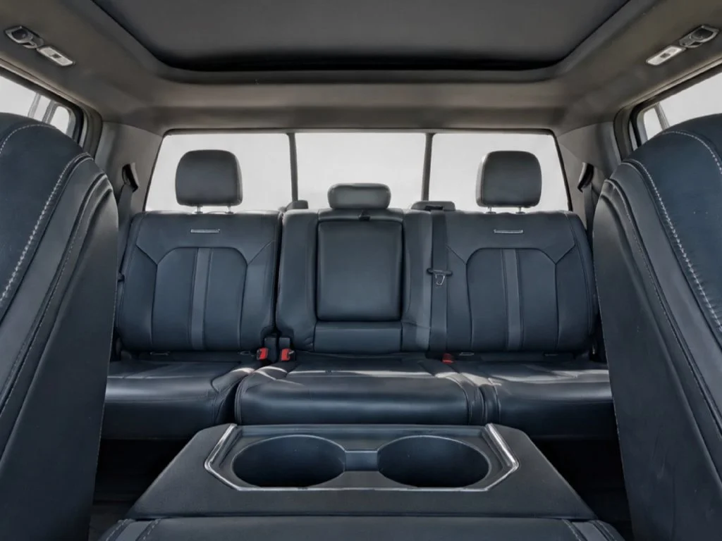 Used 2020 White Ford Platinum image 22