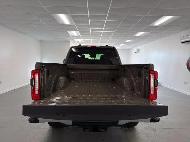 New 2026 Marsh Gray Ford F-250® Lariat® image 30