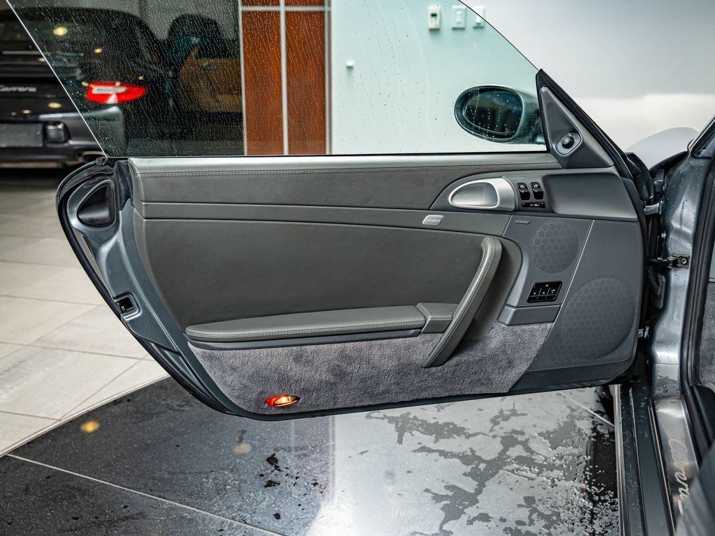 Used 2006 Seal Grey Porsche Carrera S image 32