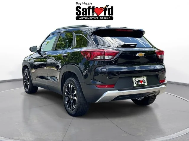 Used 2023 Black Chevrolet LT image 5