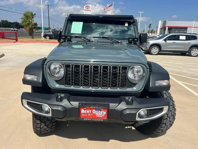 Used 2025 Gray Jeep Sport image 2