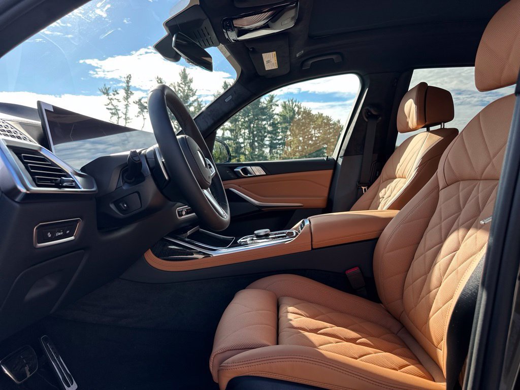 New 2027 Manhattan Green Metallic BMW xDrive40i image 15