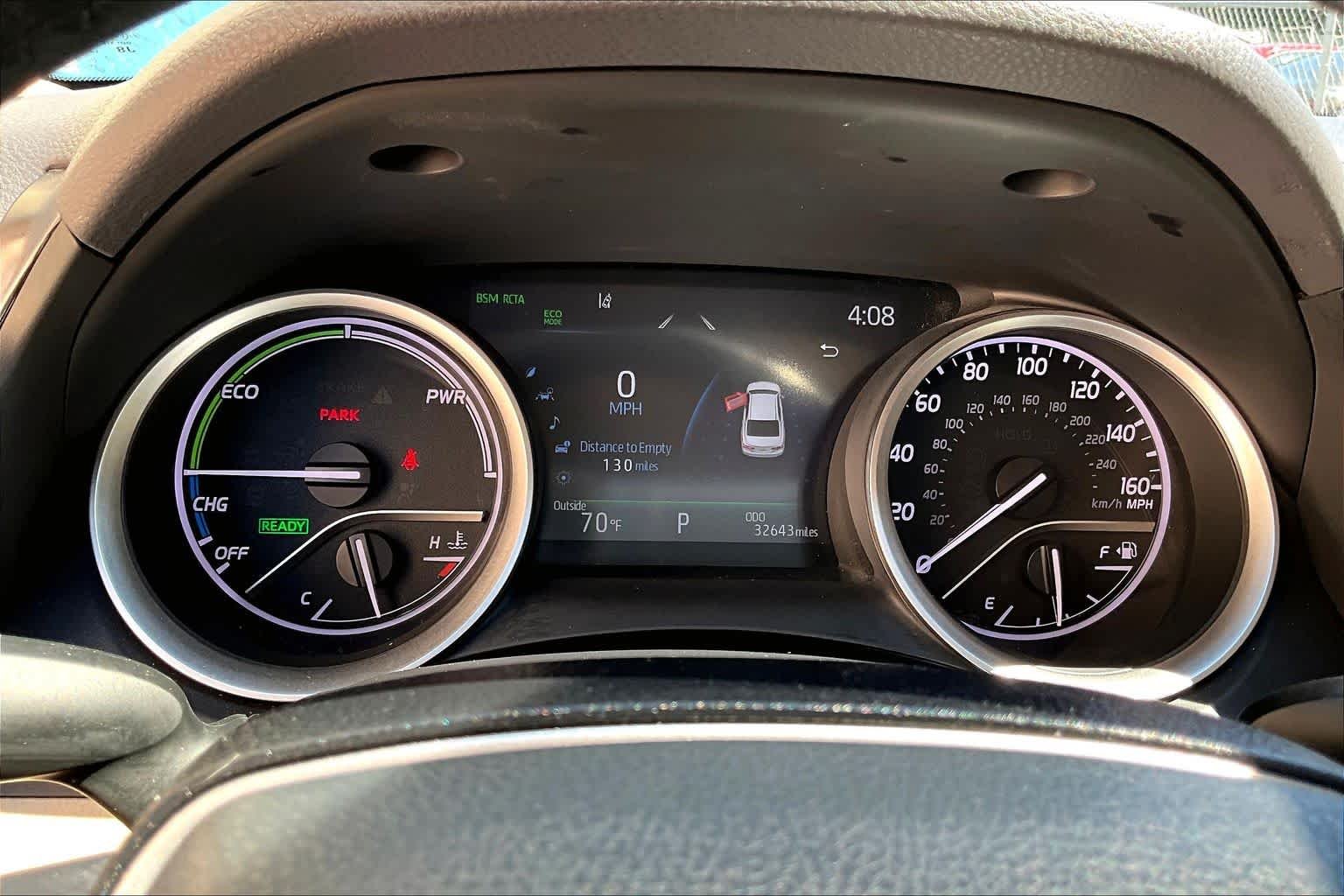Used 2021 Wind Chill Pearl Toyota Hybrid XLE image 26