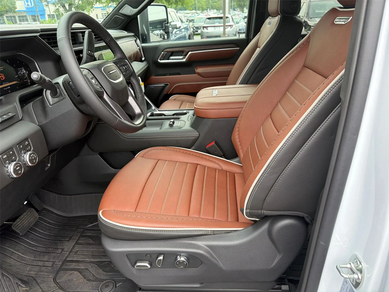 2026 GMC Sierra 2500HD Denali Ultimate - Photo 16