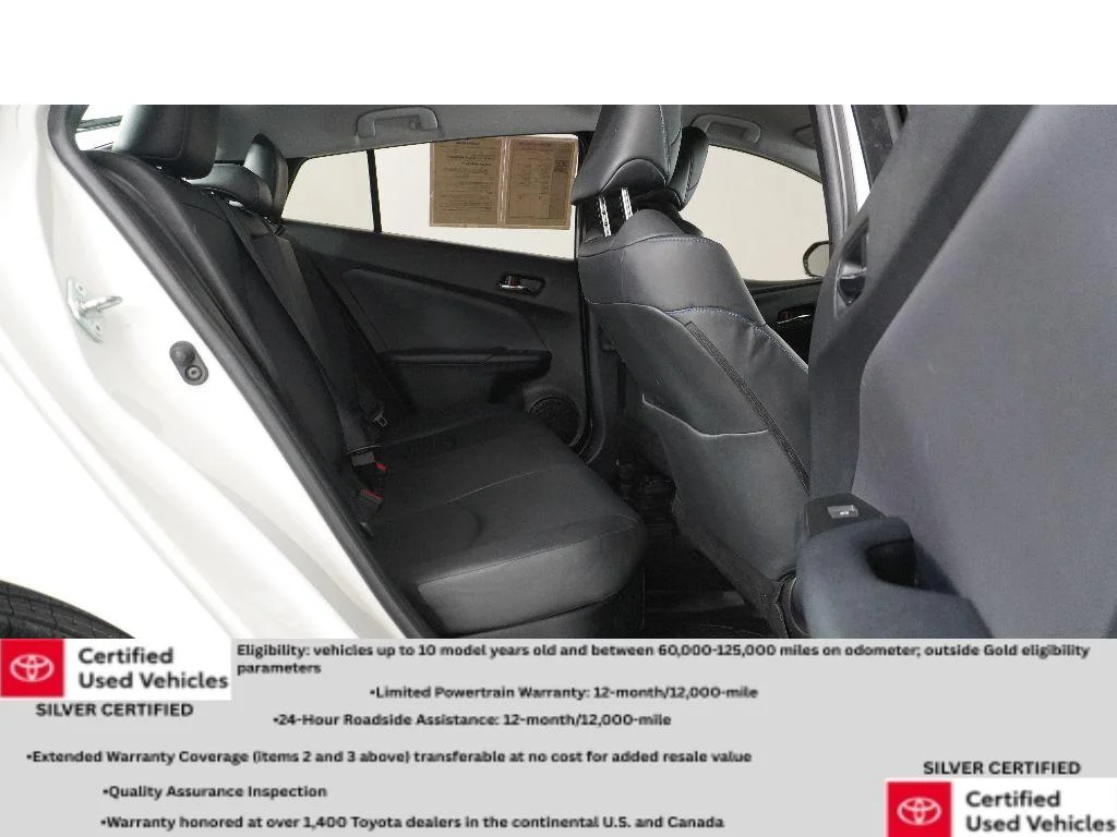 Used 2017 Blizzard Pearl Toyota Three Touring image 10