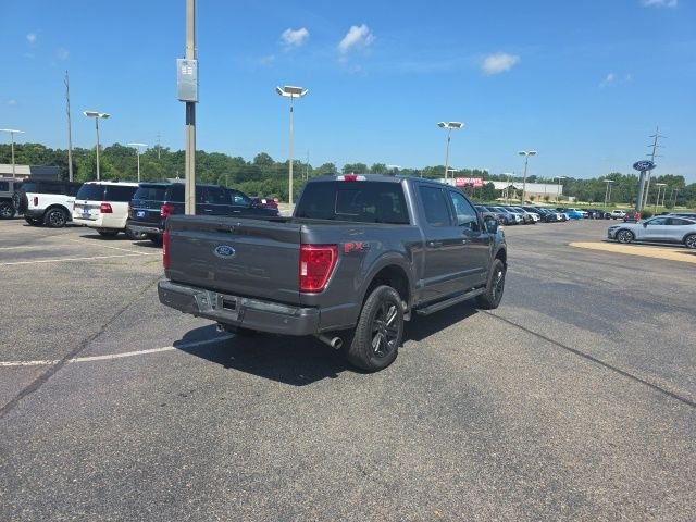 Used 2021 Gray Ford XLT image 3