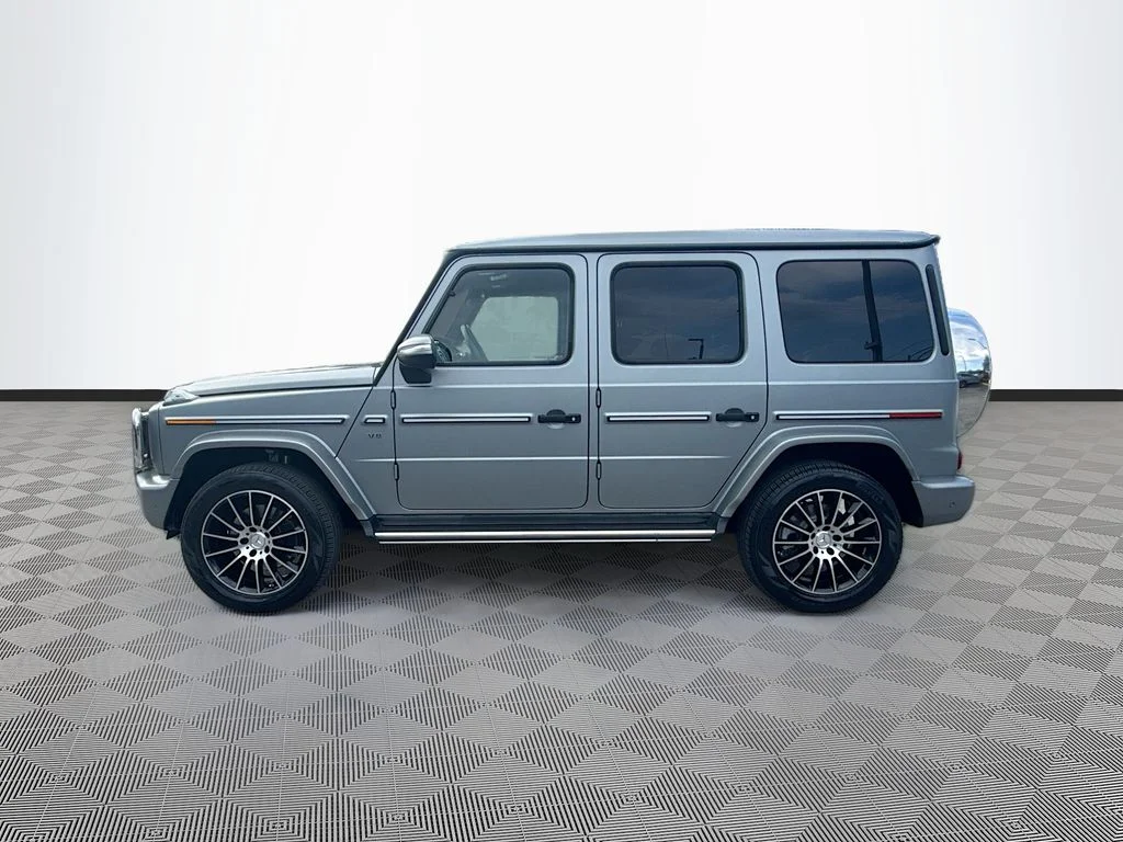 Used 2023 Silver Mercedes-Benz G 550 image 4