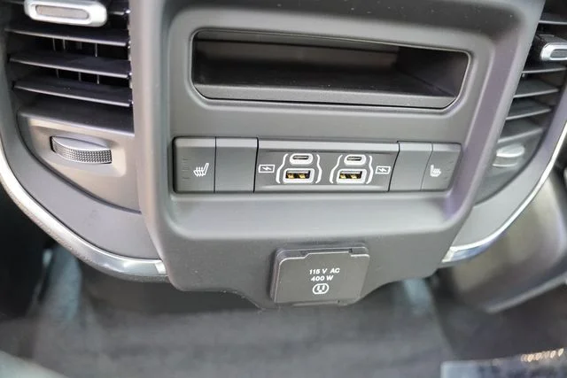 New 2026 Bright White Clear-Coat Exterior Paint RAM Laramie image 15