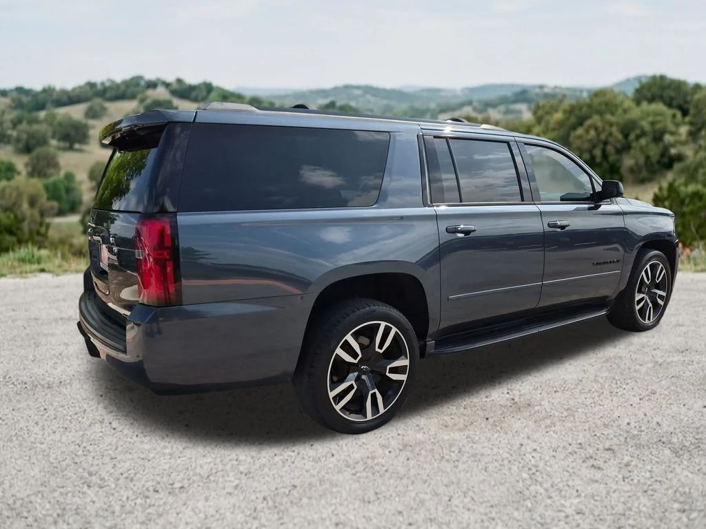 Used 2019 Gray Chevrolet Premier image 10