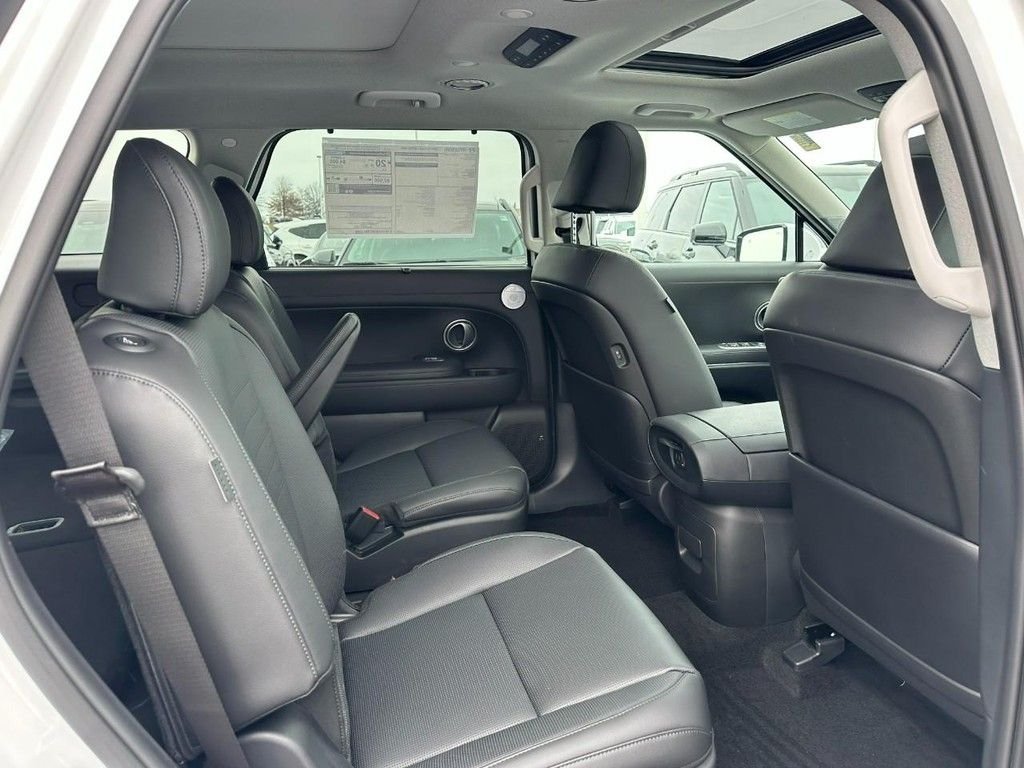 New 2026 White Hyundai Limited AWD image 22
