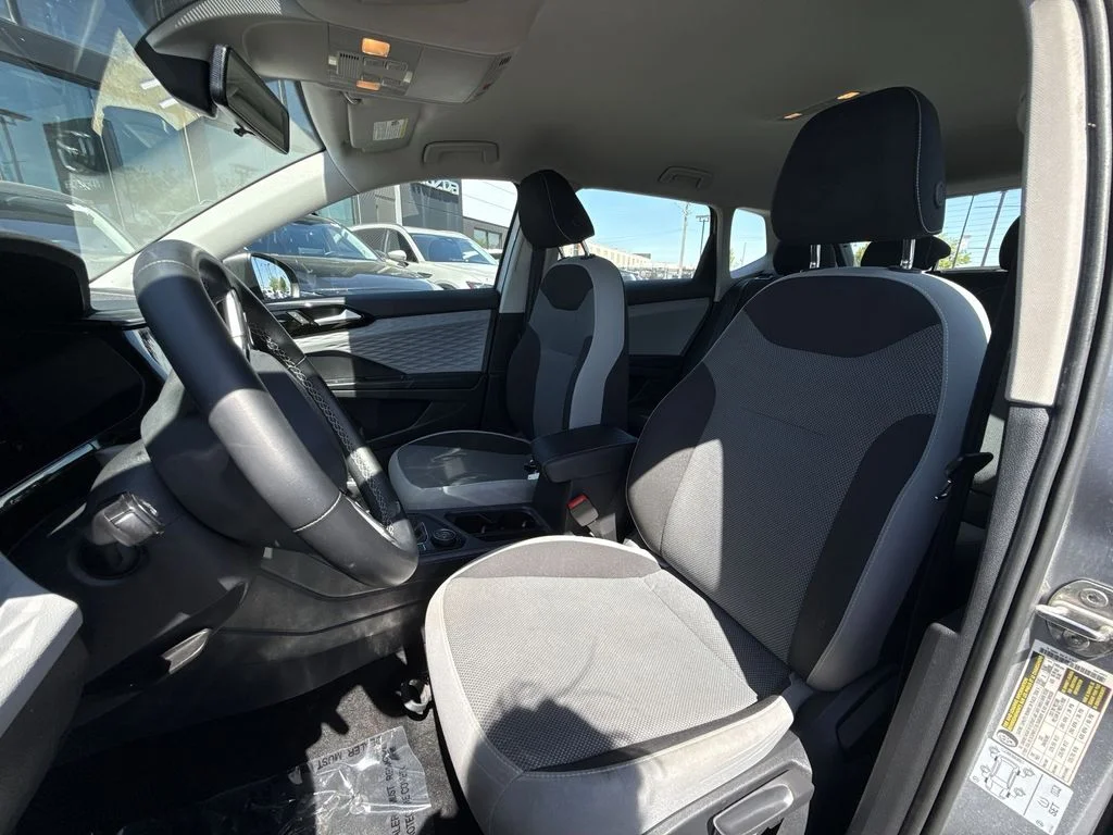 Used 2022 Silver Volkswagen 1.5T S image 11