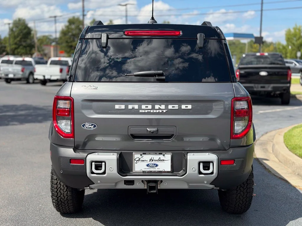 Used 2026 Gray Ford Badlands image 6