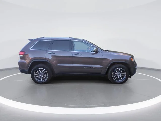 Used 2021 Brown Jeep Limited image 9