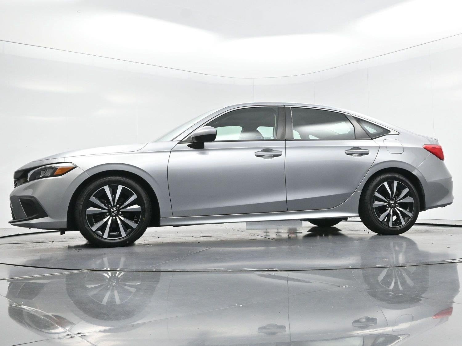 Used 2023 Lunar Silver Metallic Honda EX image 44