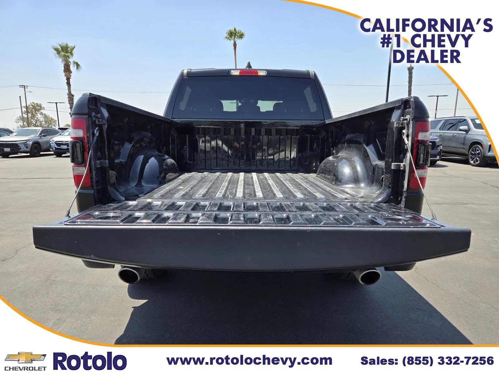 Used 2024 Diamond Black Crystal Pearlcoat Ram Laramie image 14