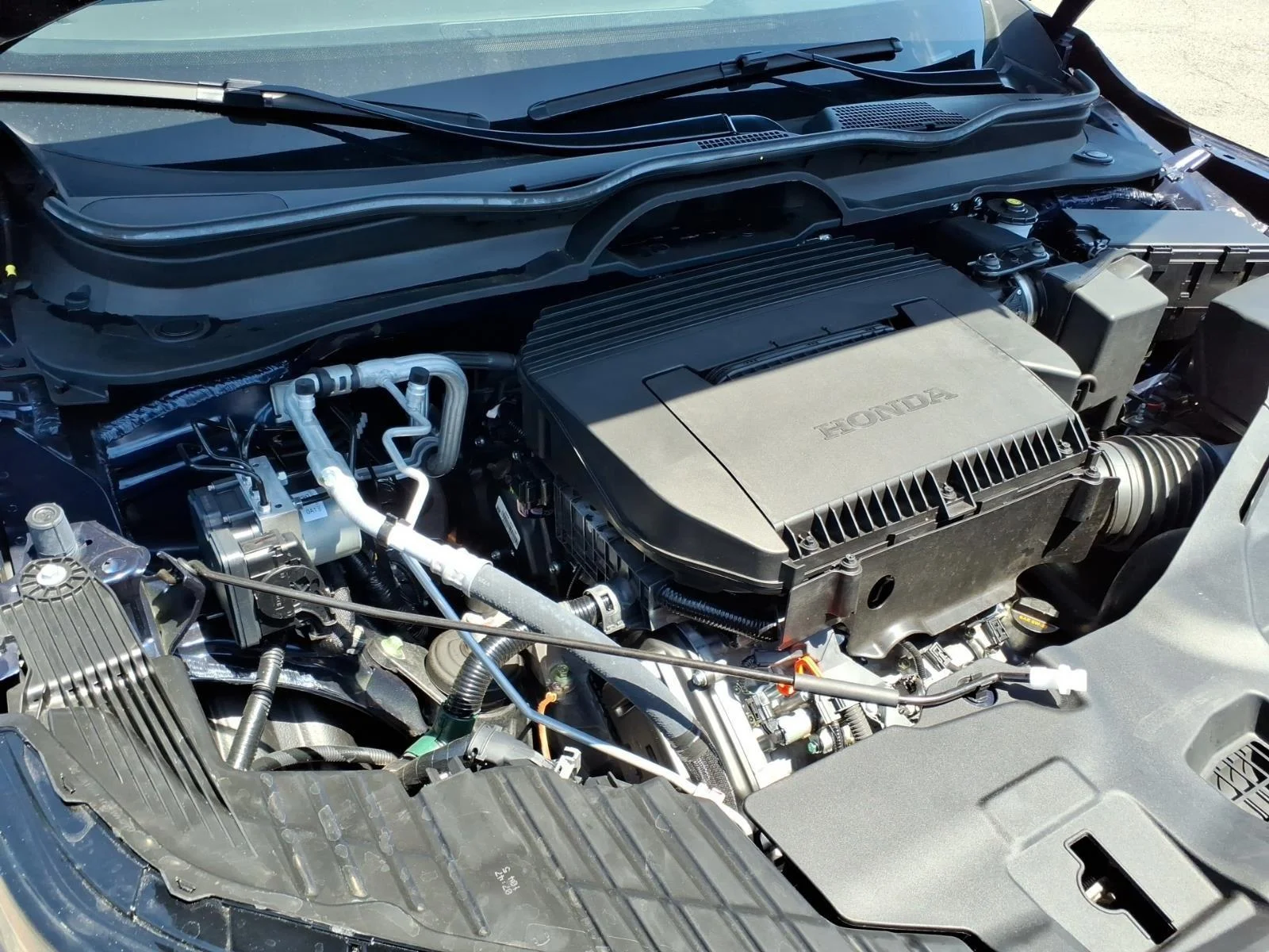 Used 2025  Honda Sport image 29