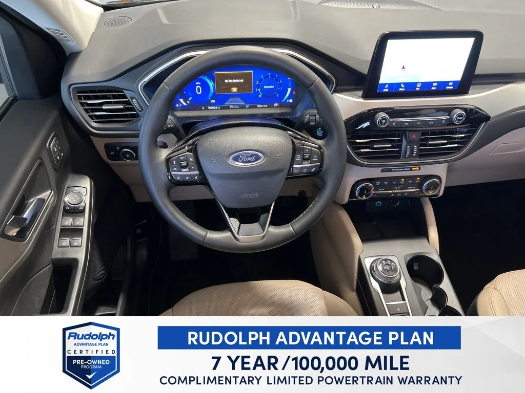 Used 2022 Black Ford SEL image 14