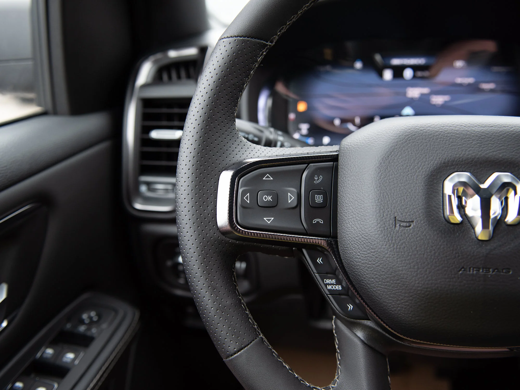New 2026 Black RAM Sport* image 17